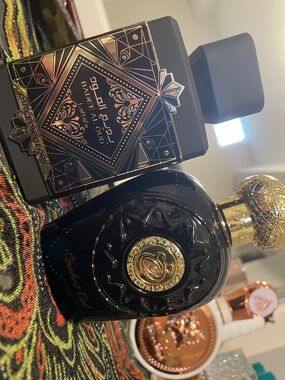 2 Lattafa Full Size Perfumes - Badee Al Oud & Ghawali Oud Duo - only tested